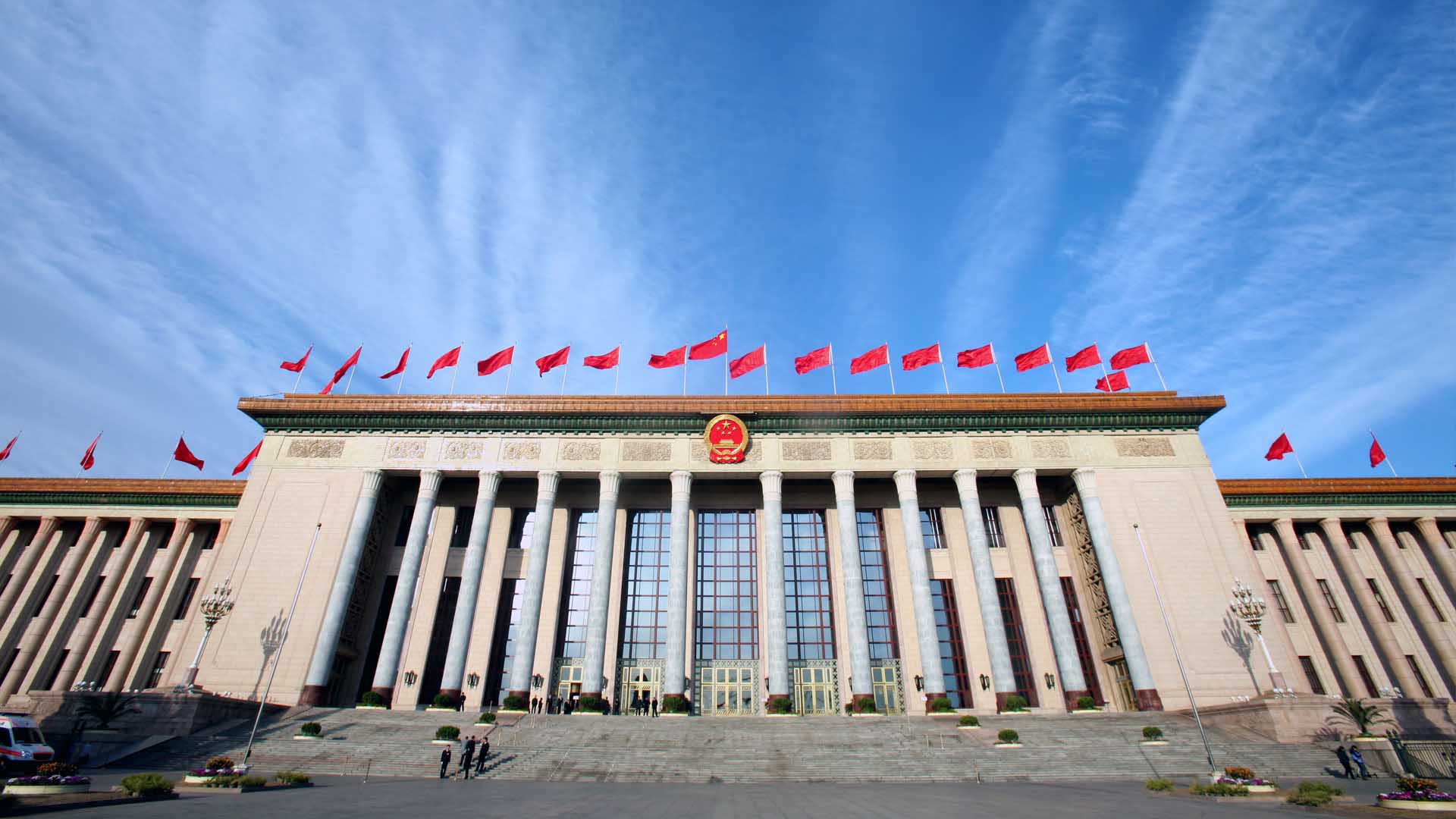 專(zhuān)業(yè)生產(chǎn)腰線(xiàn)、石線(xiàn)、花線(xiàn)、檐線(xiàn)、圓柱、羅馬柱、墓碑石、石材花盆等石材異型